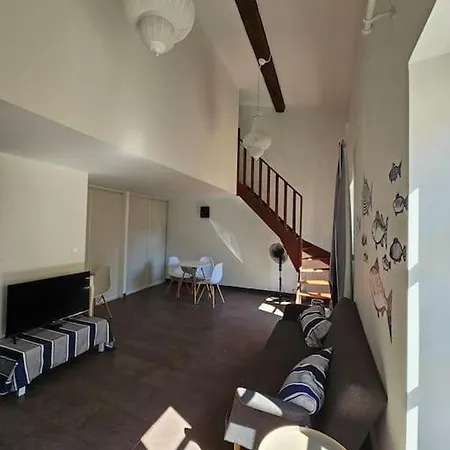 Le Duplex Du Marin Nimois - Nuit A * ニーム