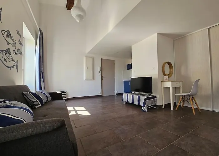 Le Duplex Du Marin Nimois - Nuit A דירה